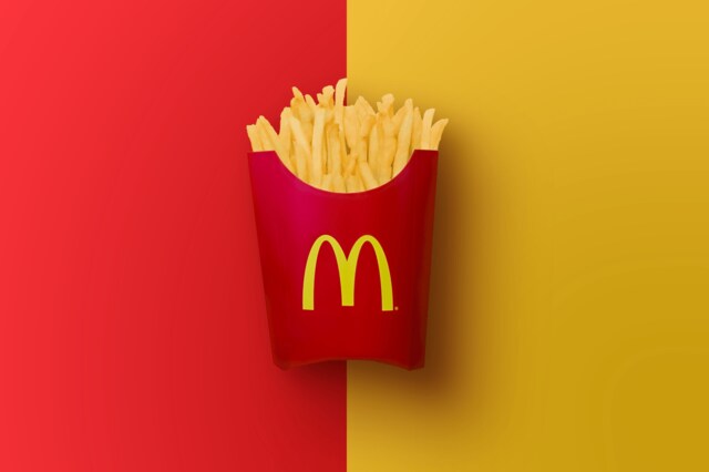 マクドナルドの株式を1年前に買った人の優待・配当・株価変動含む「本当のリターン」はいくらか【2022年3月】
