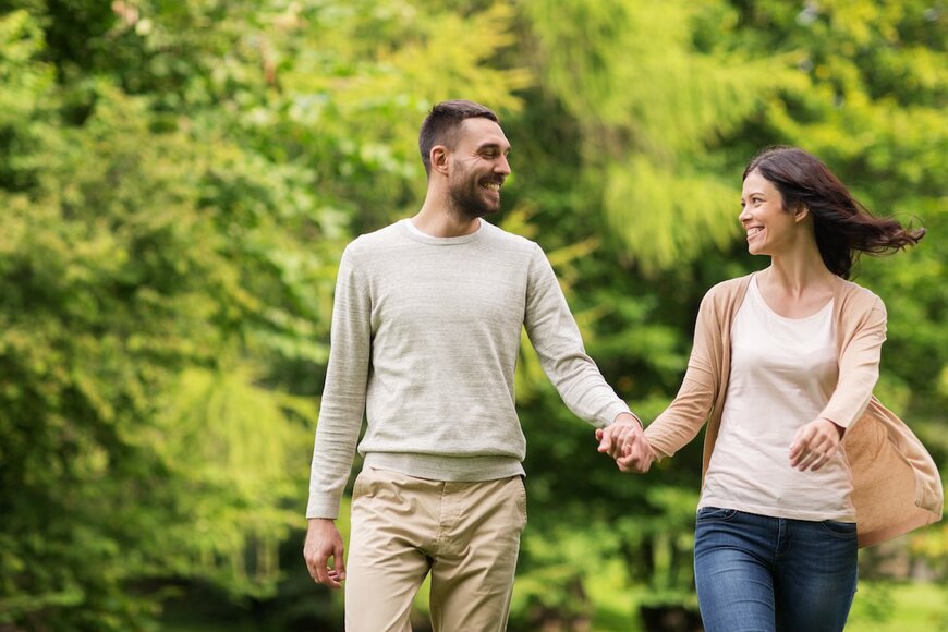 日本人の平日1日あたりの夫婦時間は1時間!? 多忙な共働き夫婦がすれ違わないために