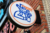 コメダ珈琲店で撮った写真かと思ったら…店内を切り取った一枚に「違和感なさすぎ」と思わず目を疑う