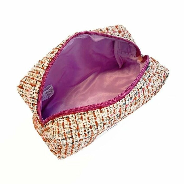 パカっと開いて取り出しやすい