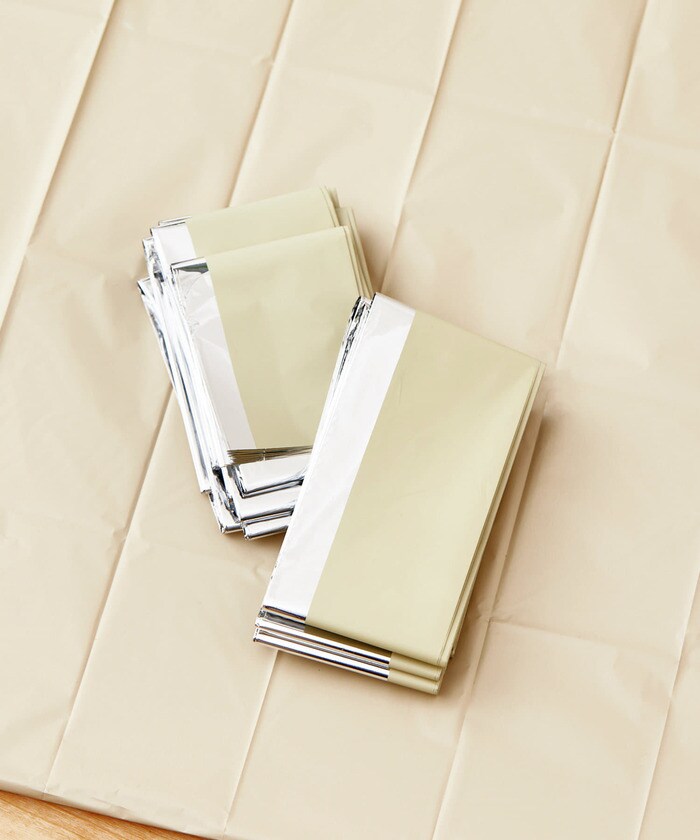 コンパクトに折りたためて便利