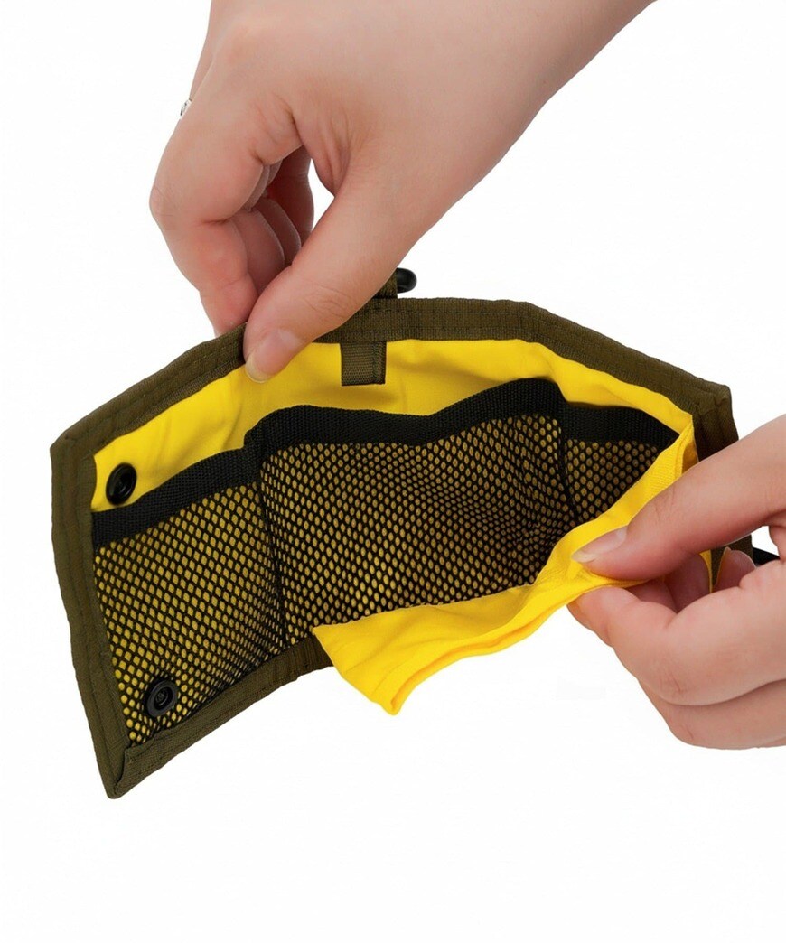 出所：3COINS公式　MILウォレットケース