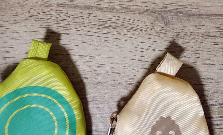 筆者撮影（ダイソー、コインケース　古墳柄・コインケース　埴輪土偶柄）