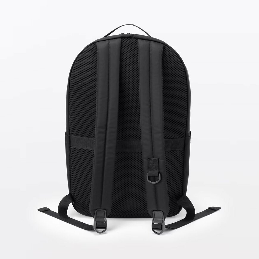 出所：無印良品公式　ビジネス　リュックサック（丸型）