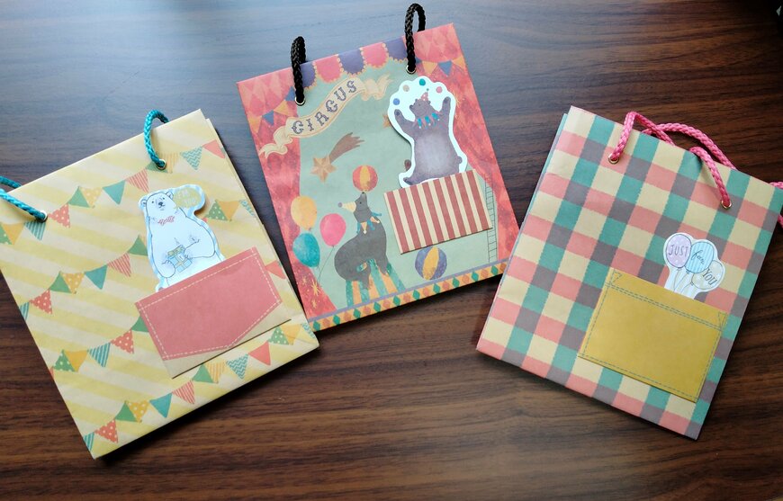 筆者撮影（キャンドゥ、ポケット＆メッセージカード付ペーパーバッグアニマル）