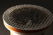 炭の火付け中に現れた「緑色の炎」に仰天　まさかの現象に思わず二度見「ライブ会場の照明かと思った」