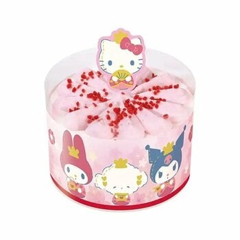 サンリオキャラクターズのおひなさまケーキ