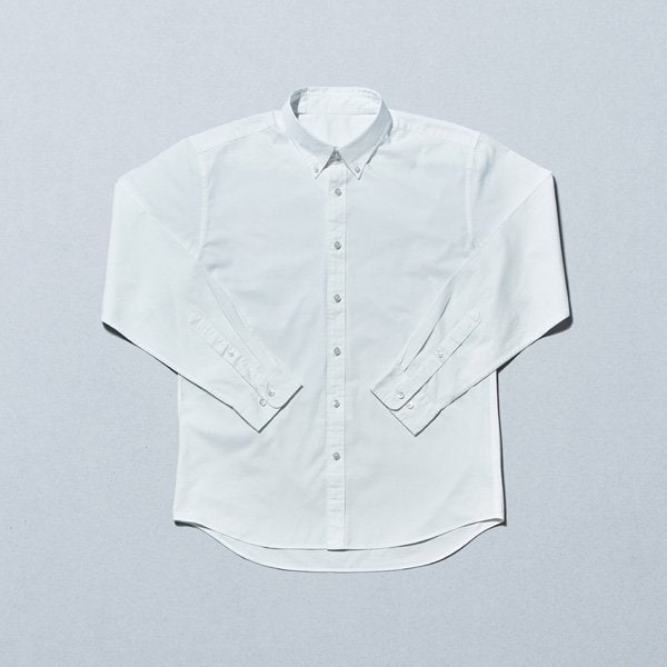 ファミリーマートの新商品：ボタンダウンシャツ