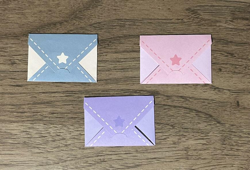 筆者撮影（セリア、mofusand　お手紙メモ）