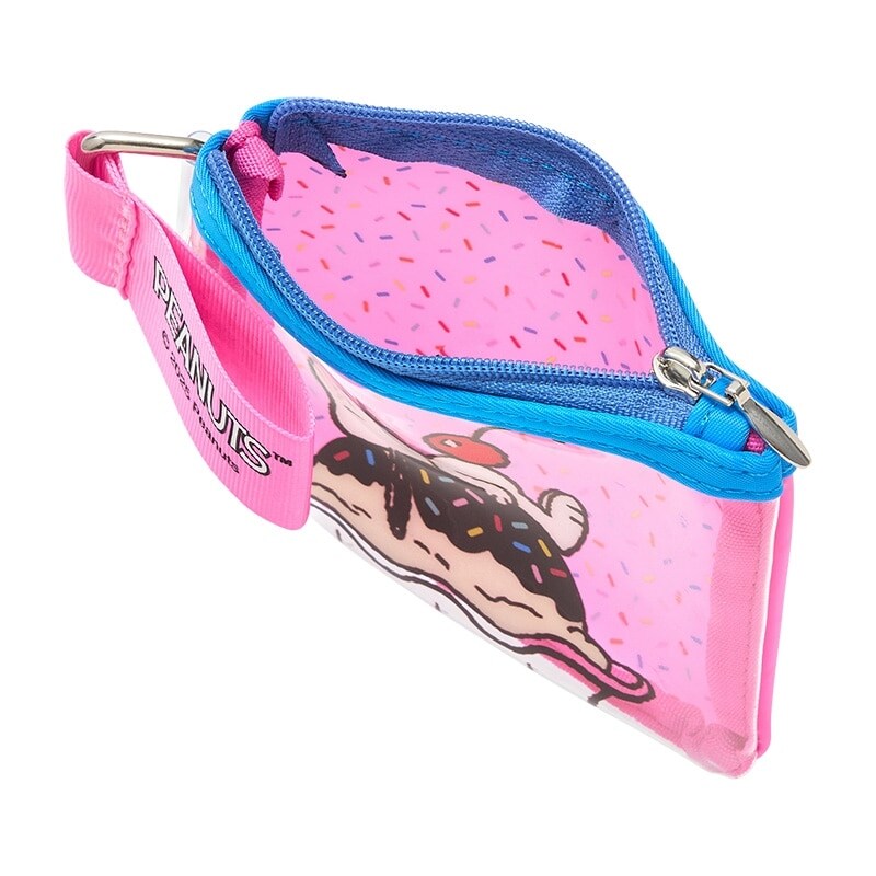 出所：PLAZA公式　スヌーピー PEANUTS クリアポーチ Sサイズ　(C)2025 Peanuts Worldwide LLC