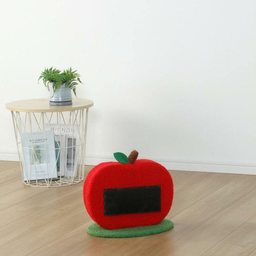 出所：ホームセンター通販コメリドットコム　Petami　ブラシ付きキャット爪とぎ　りんご