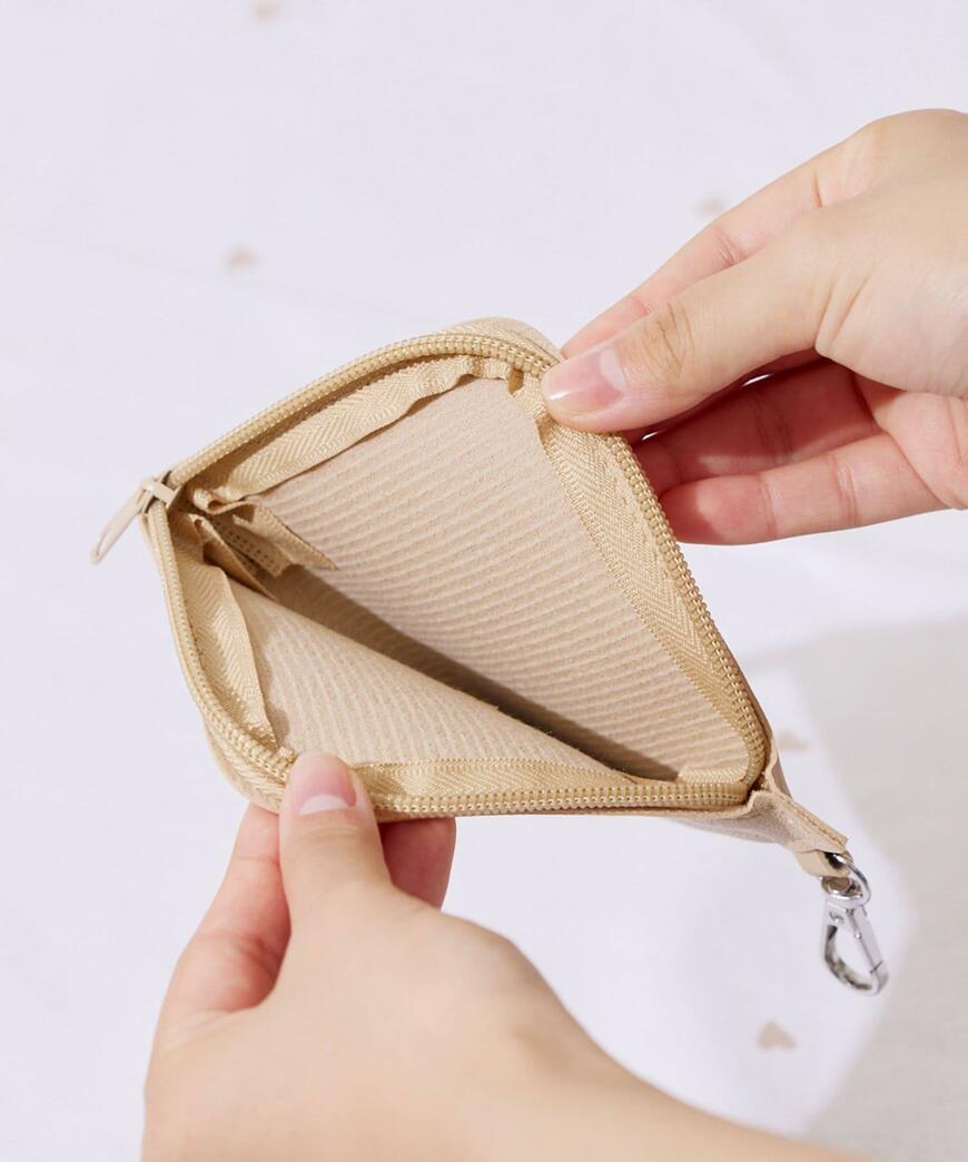 3COINS、ポーチ付き防滴スマホケース/水遊びアイテム画像