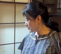 【昭和の台所】竹皮で包んだ塩むすびの朝食がたまらない　「とても豊かな時間ですね」