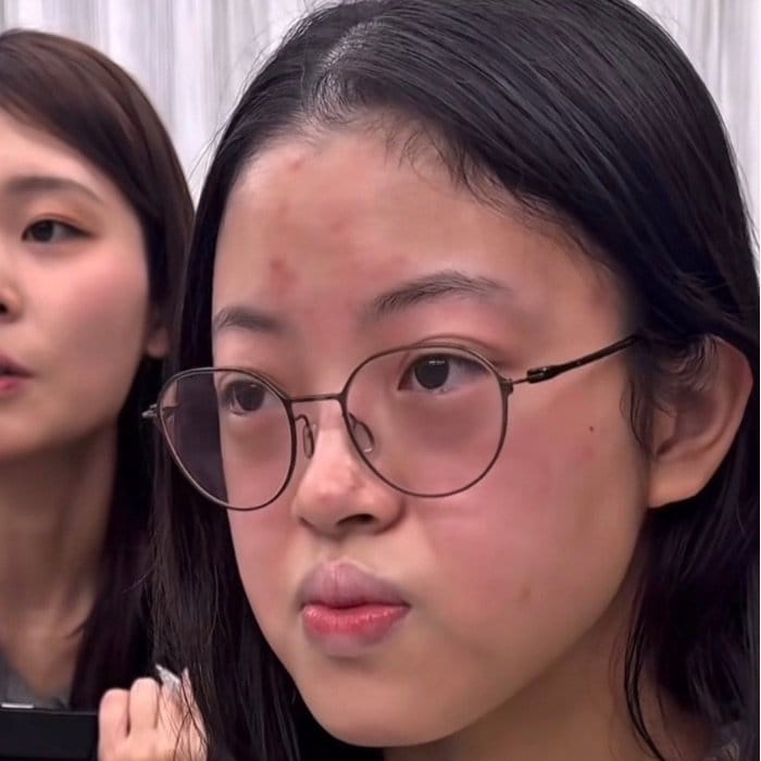 「前髪を作る勇気が出ない」と悩む女性が似合わせカットで変身！“シースルーバングとくびれ巻き”で大人可愛いスタイルに