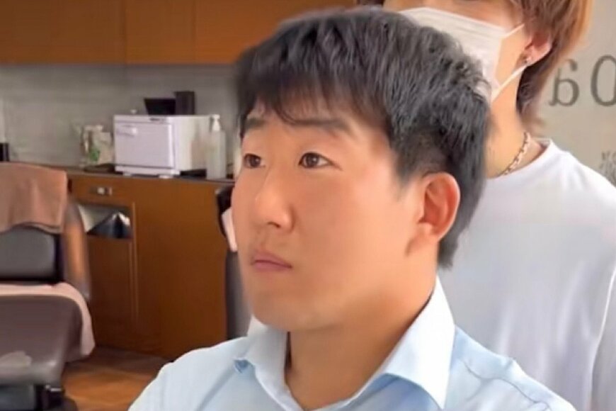 「普段は1000円カット…」美容室を訪れたベリーショート希望の男性　男前な仕上がりに「ばっちり」とキリッとした表情