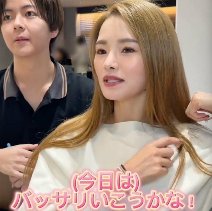 【大変身】ボディ系大会後の博多美人が…大胆20センチカット！こなれ感抜群の“くびれヘア”が素敵