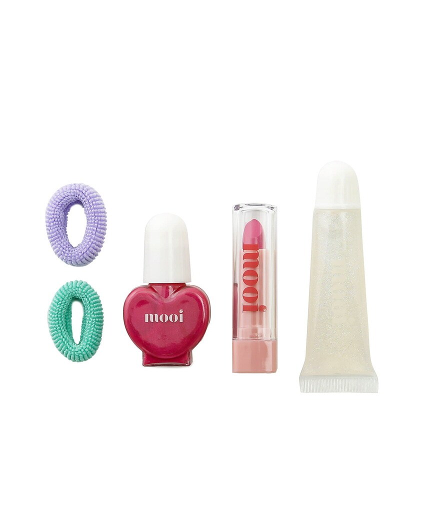 出所：パルグループ公式ファッション通販サイト 3COINS　コスメ3点セット