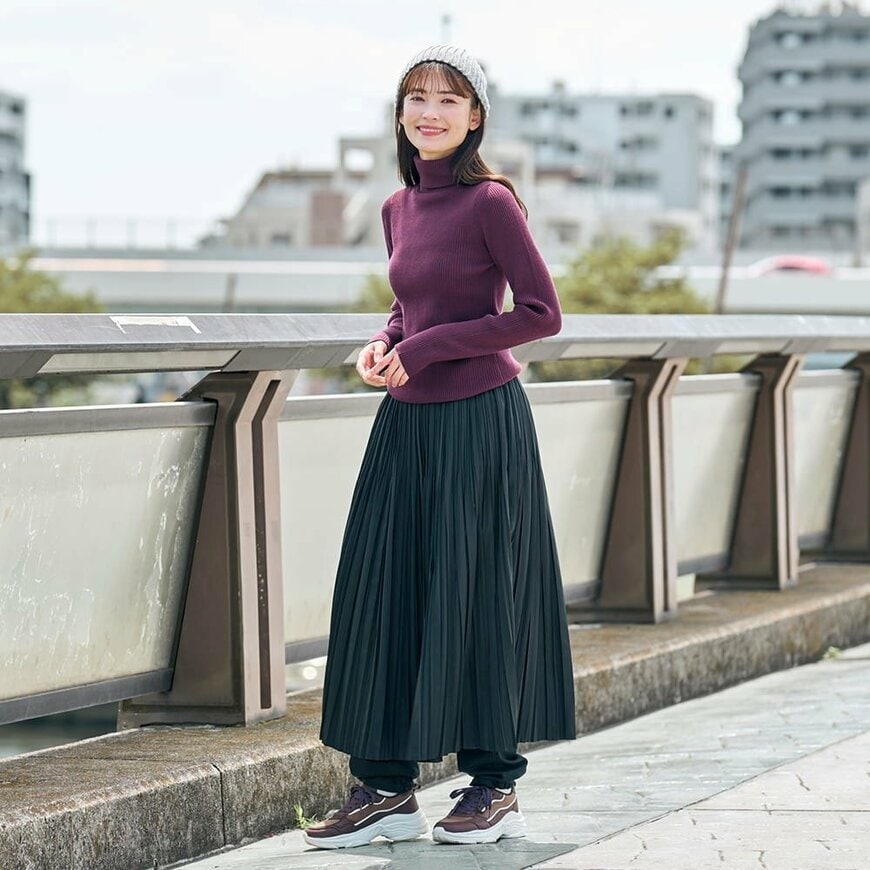 ワークマン公式　レディースリブニットタートルネック（スカート）