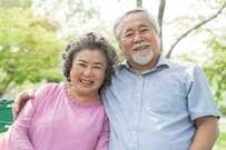 65歳以上・無職夫婦の平均的な「月の生活費＆年金月額」とは？生活に「ゆとりがある」高齢者は1割に満たず