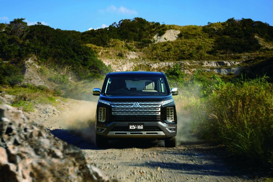 出所：三菱自動車WEBサイト　MITSUBISHI MOTORS Library　「20211223：新型 デリカＤ：5 22型 」
