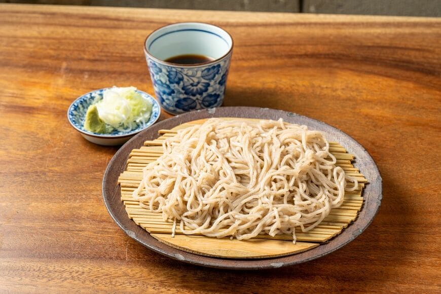 柏木由紀子が涼しげな「おそば」の夕食を披露！「お野菜多い」と反響