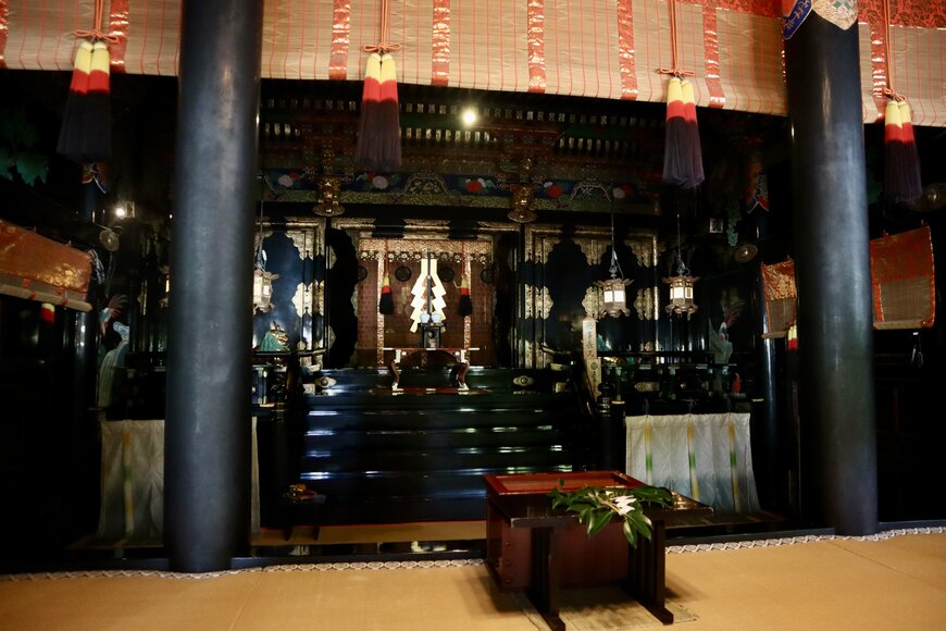 画像出所：御社殿 内観（筆者撮影）