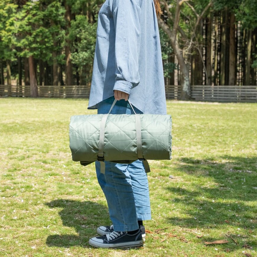 出所：アルペングループ公式オンラインストア　撥水ラグM