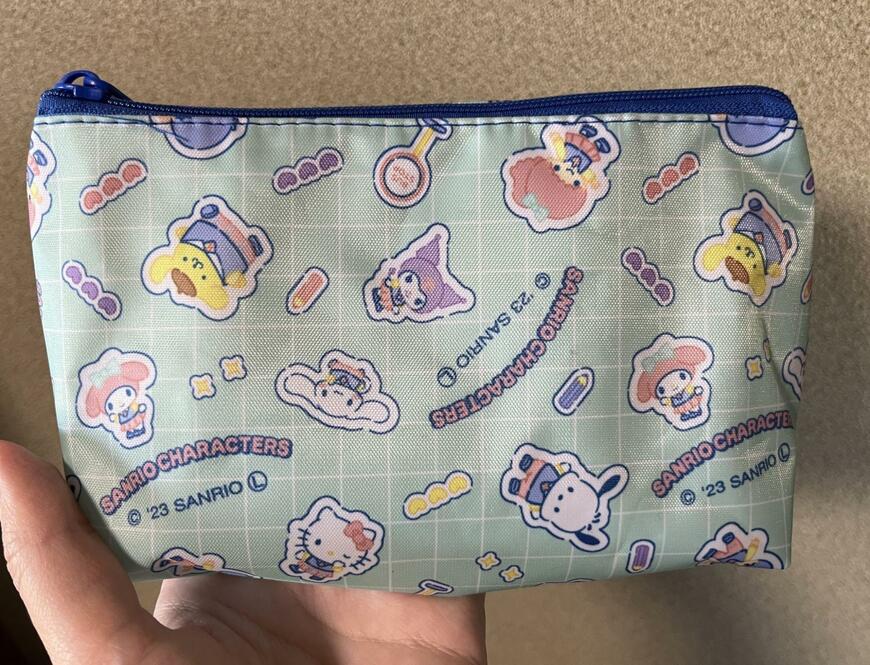 ダイソー、舟形ポーチ サンリオキャラクターミックス ミントの画像