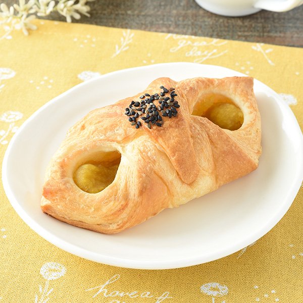 ファミリーマートの新商品：おいものクロワッサン