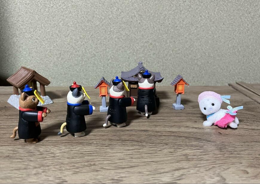 神社置物(本殿・献灯籠・鐘つき堂)画像