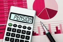 年金だけで老後は暮らせる？2026年度の最新受給額＆8月から始まる「重要手続き」を分かりやすく解説