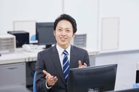 公務員の退職金は2000万円を超えますか？30歳で転職を考えています