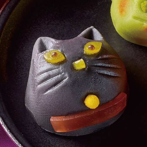 創作和菓子 ハロウィン 黒猫