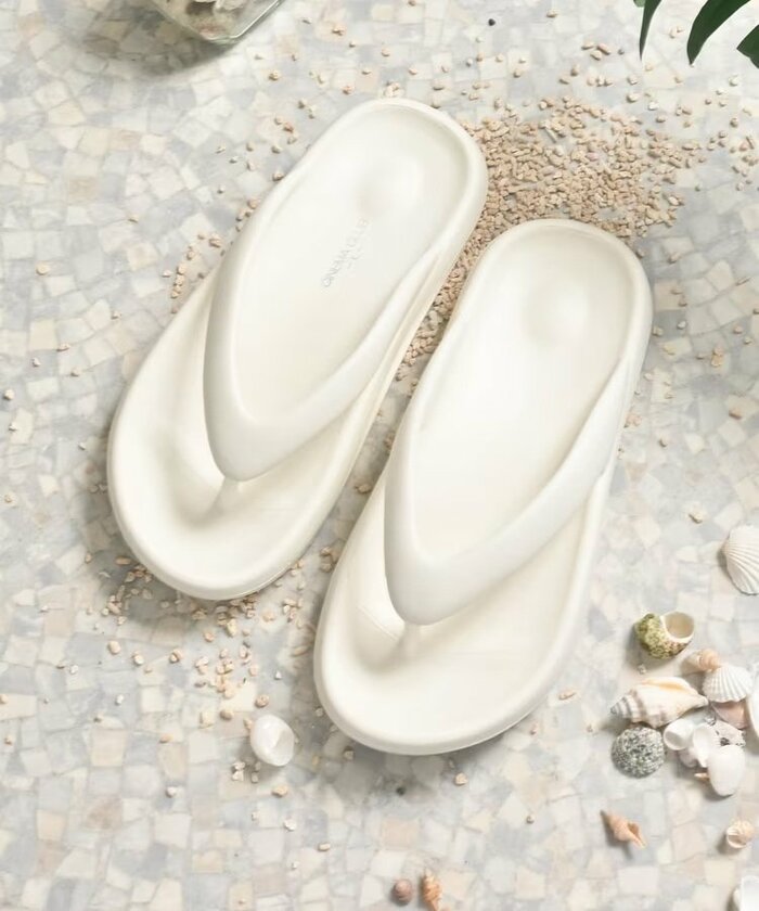 軽量トングサンダル