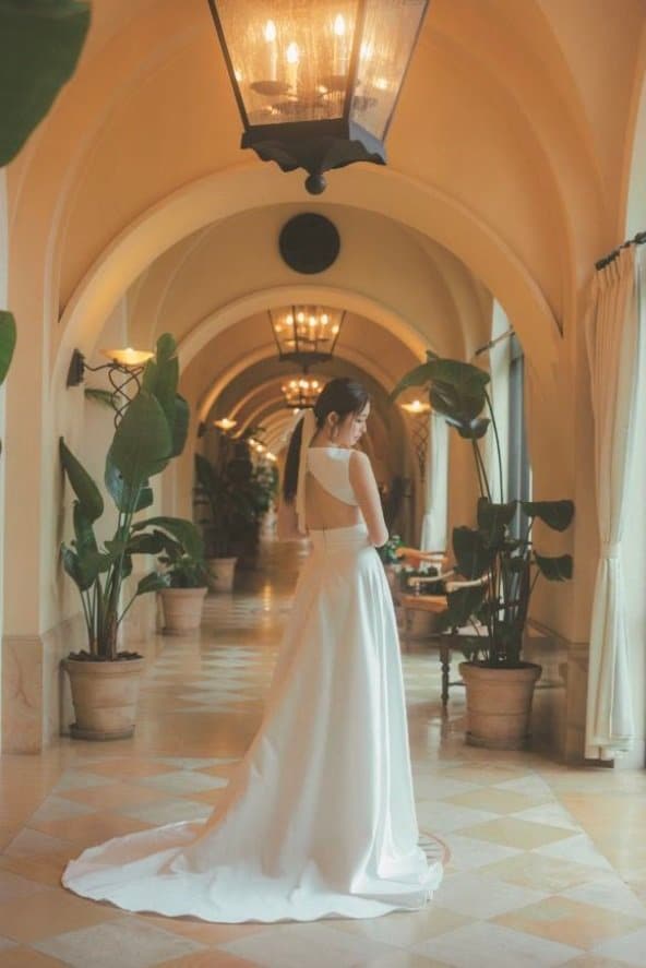 出所：株式会社リクルート「ゆうちゃみが『ゼクシィ』表紙に初登場人生初のウエディングドレス姿で『大人のゆうちゃみ』披露」 