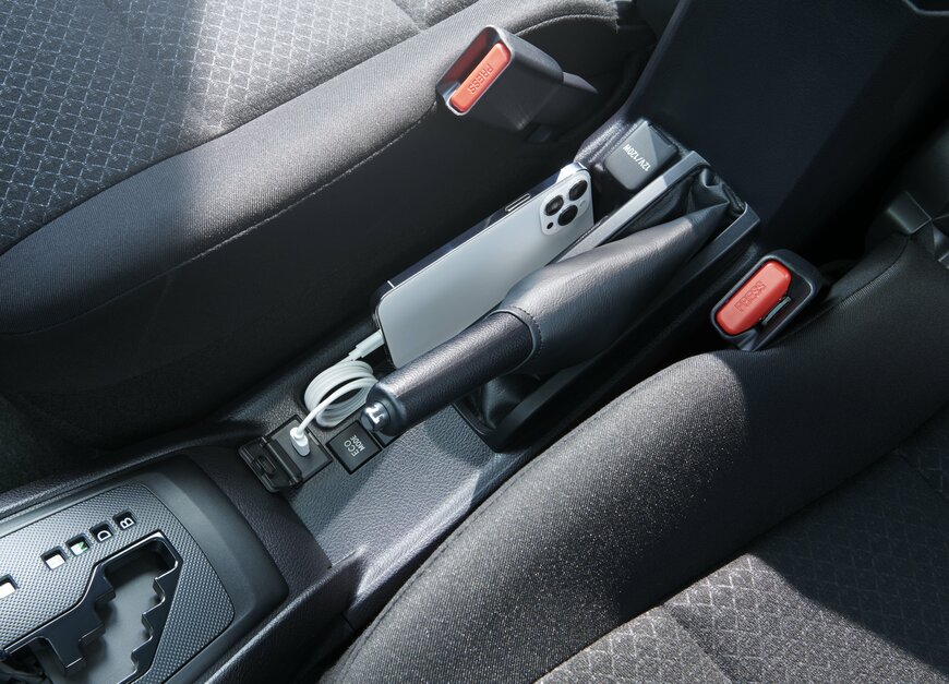 出所：トヨタ自動車株式会社　公式企業サイト　「カローラ アクシオならびにカローラ フィールダーにより安心・便利な装備を充実」