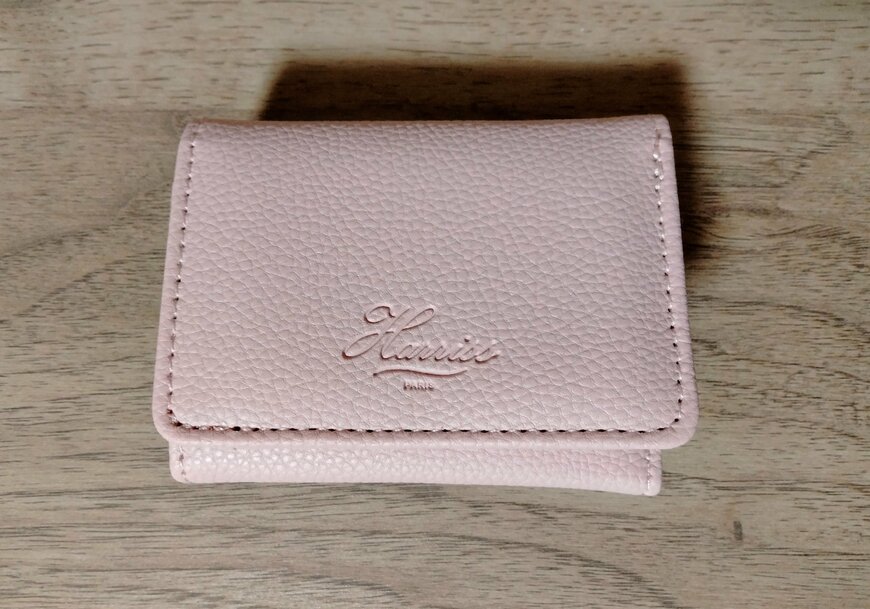 筆者撮影（宝島社、開運 三つ折り財布 2023）