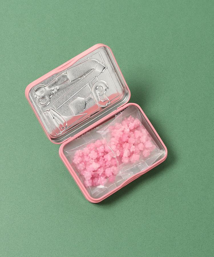 出所：Bleu Bleuet公式通販 エウレカ お道具箱ミニ缶