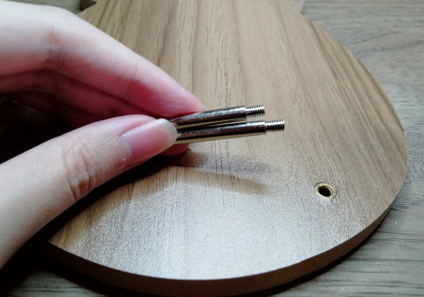 筆者撮影（ダイソー、スタンドミラー（クマ））