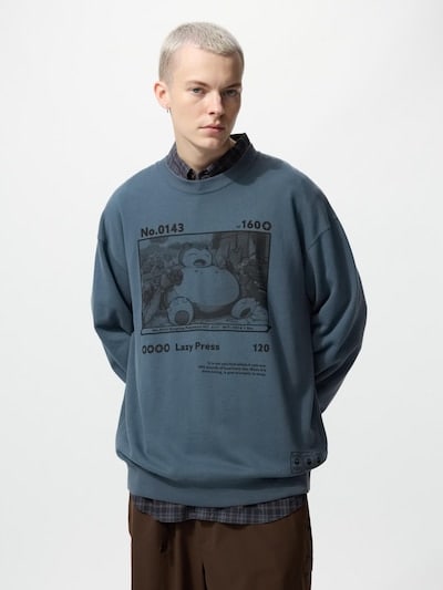 出所:ユニクロ公式 ポケモン スウェットシャツ 67 BLUE