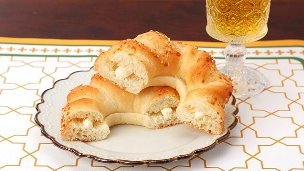 ローソンストア100の新商品:シミット チーズクリーム