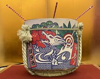 お祝いの席で行われる「樽酒の鏡開き」の秘密とは？知られざる中身に1.3万いいね