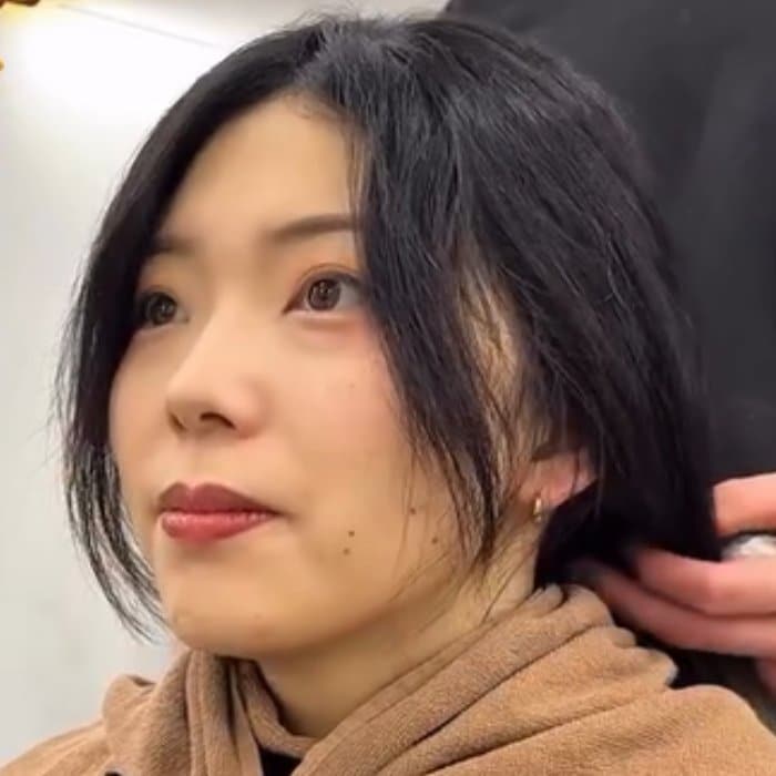 【大変身】滋賀から東京の美容室に来店した女性が人生初ウルフカットで大胆イメチェン！最強に可愛い仕上がりに笑顔