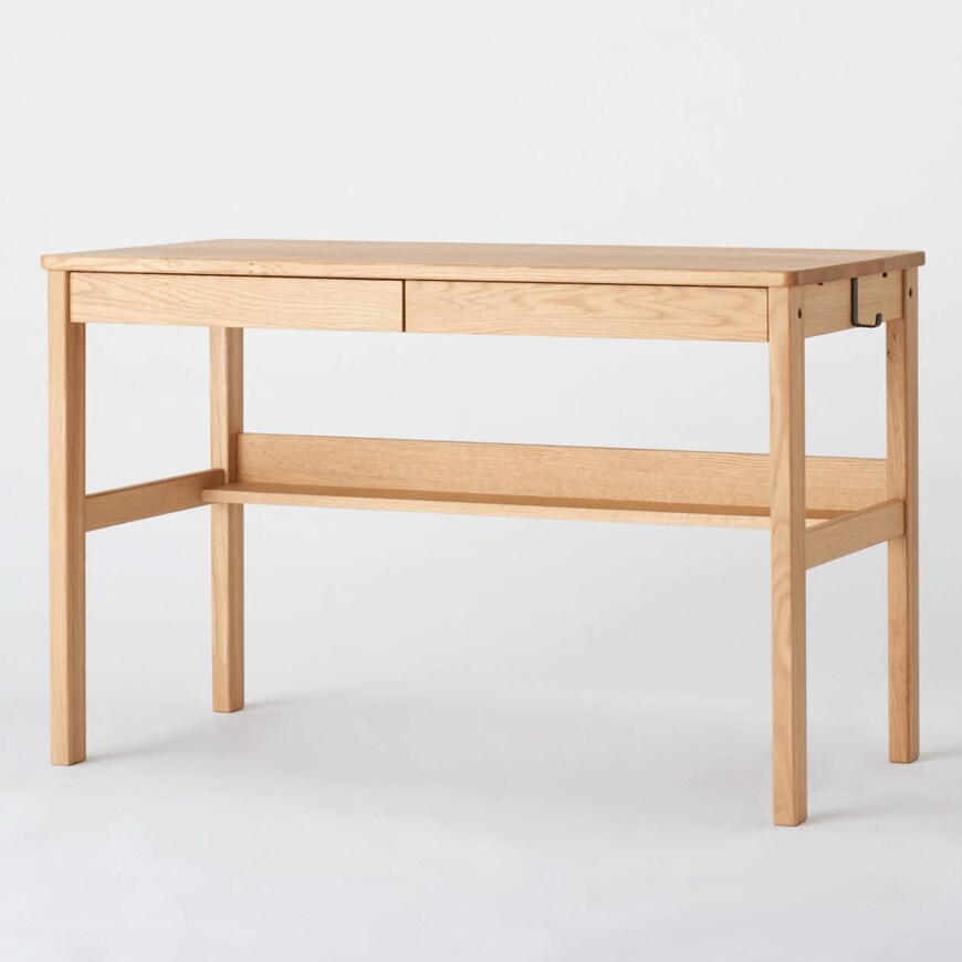 出所：無印良品 月額定額サービス オーク無垢材デスク・幅110cm・無垢材