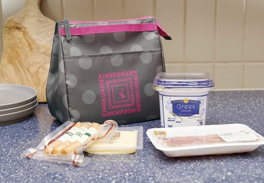 株式会社オレンジページ公式 紀ノ国屋のたっぷり保冷ポーチの画像