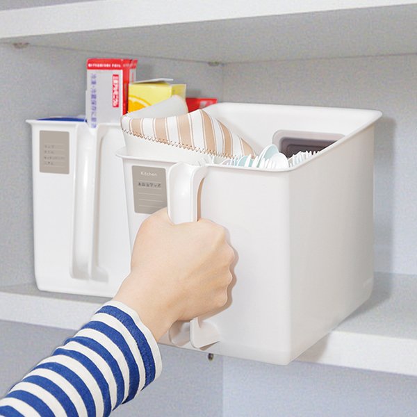 ハンドルが付いているので手に取りやすい！