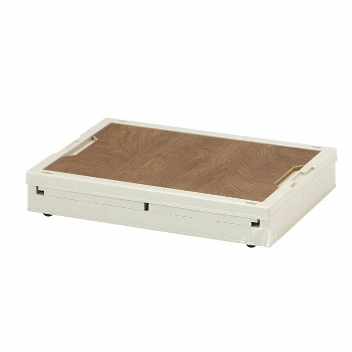 キャスターが付いているので、荷物を入れたあとも移動させやすいですね