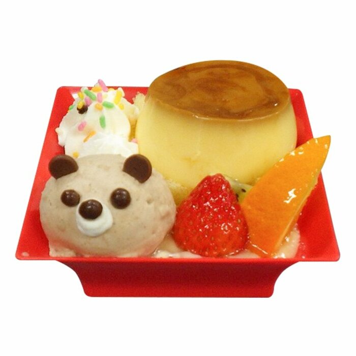 どこか懐かしさを感じるしっかりとした食感の焼きプリン