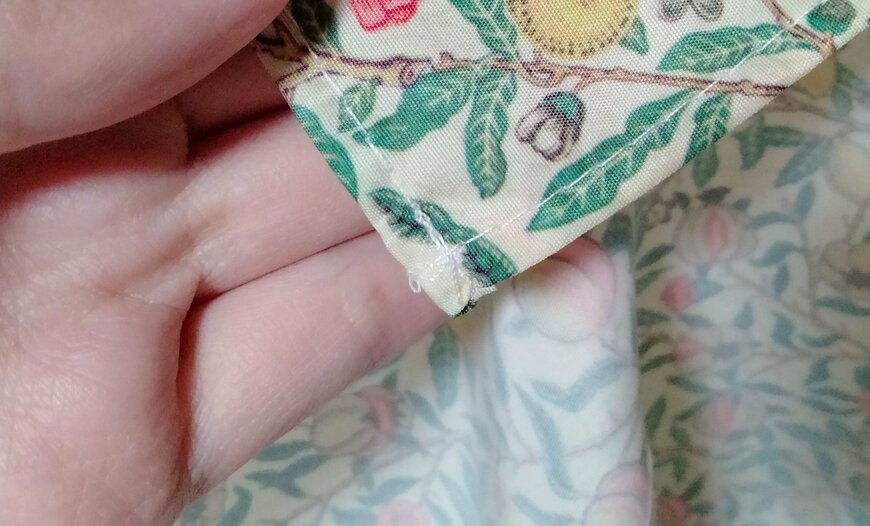 筆者撮影（セリア、ランチクロス ウィリアム・モリス）