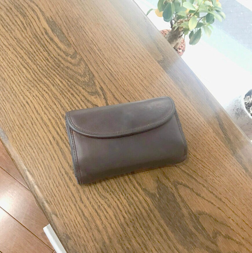 SOT/プエブロレザーミドルウォレット